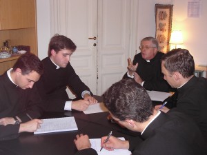 Mons. Guido Pozzo em visita ao IBP-Roma.