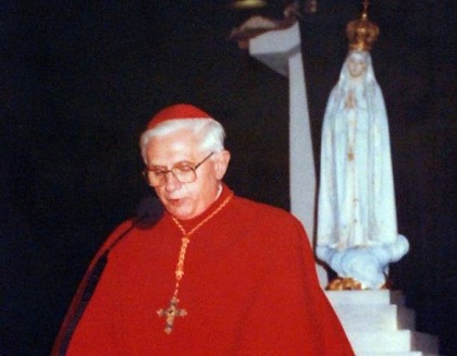 O então Cardeal Joseph Ratzinger emitia algumas opiniões  desencontradas sobre o assunto Fátima.